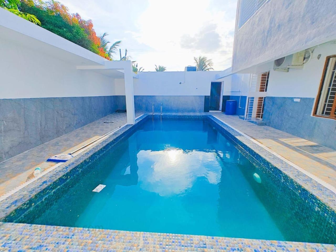 Rini Resort Chennai Exterior foto